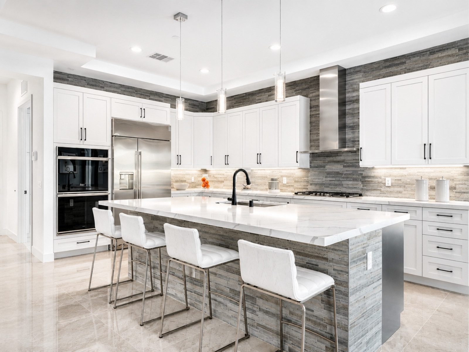 Kitchens remodeling