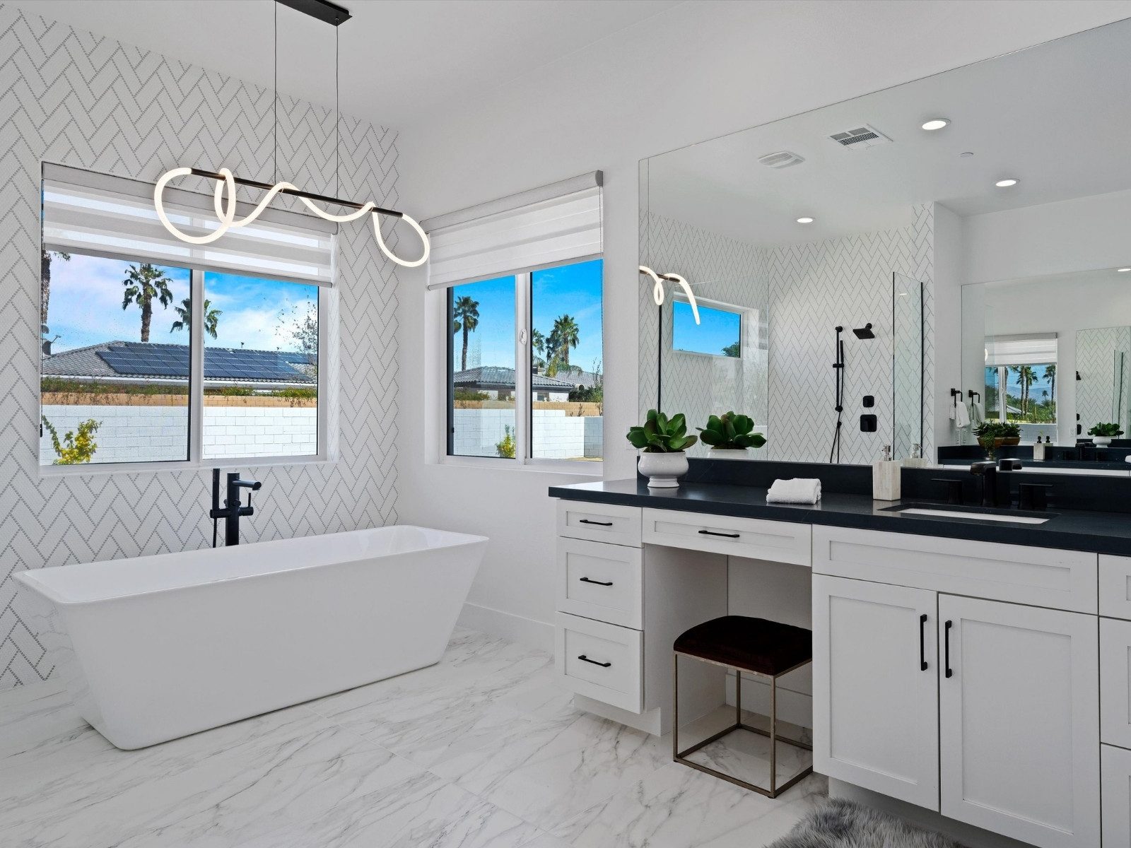 Master Bath — Detail